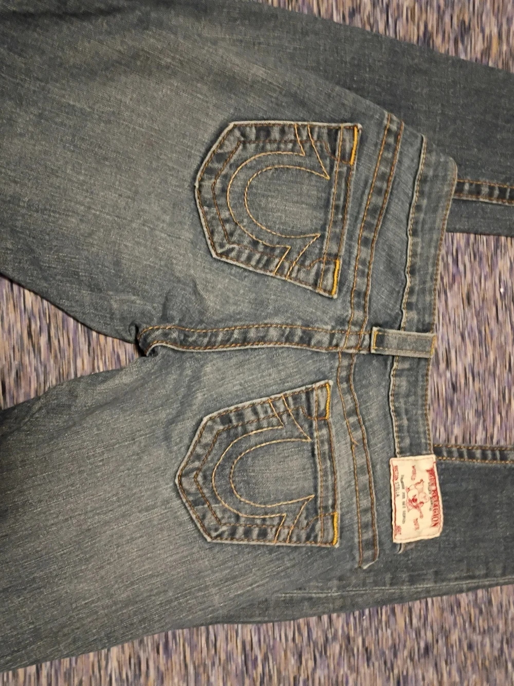 (2)-TRUE RELIGION JEANS